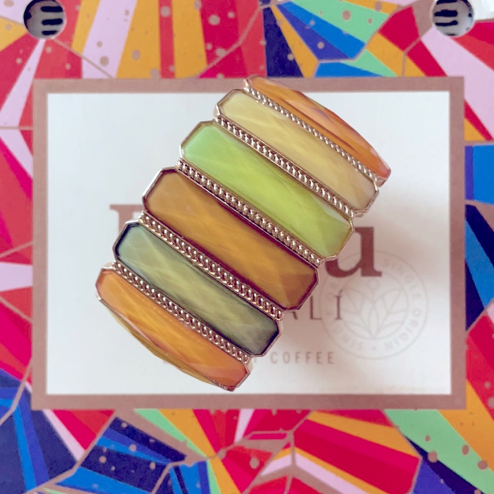 Cute colorful bracelet!
